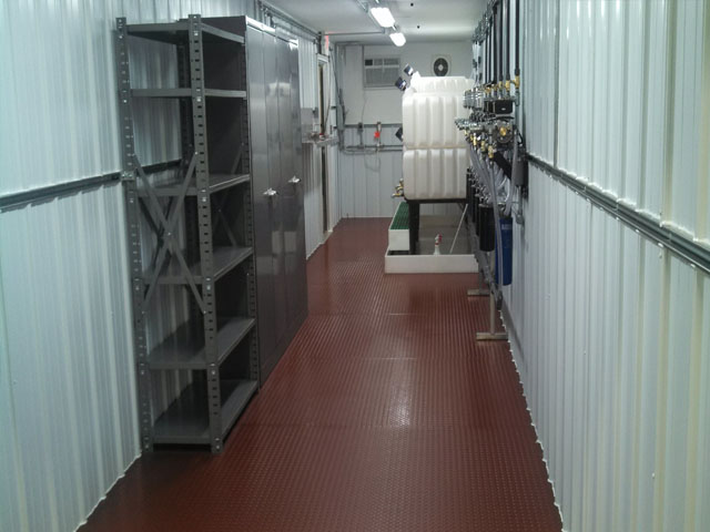 lube-storage-room-cabinets-shevling